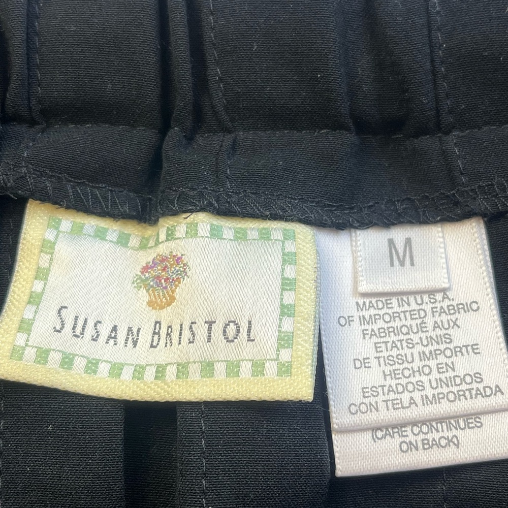 Susan Bristol Black Pleated Skirt r88-26 - Picture 3 of 5